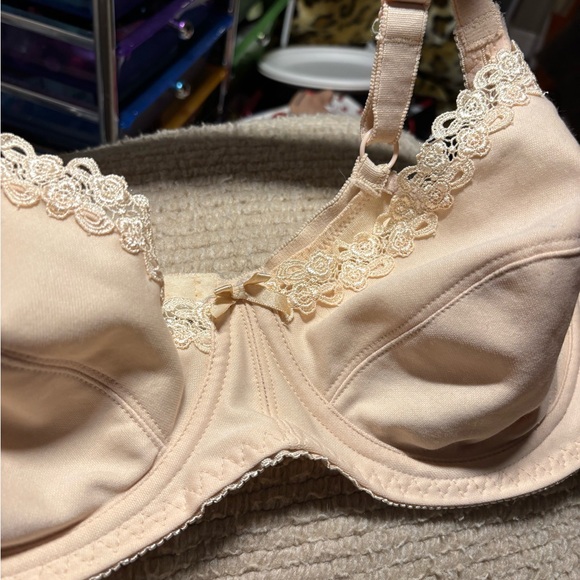 Simply Basic Ivory Full Support Underwire Cotton Blend Comfort Straps Bra Sz 42D - Picture 2 of 5